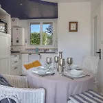 Rez De Jardin A 400m De La Pour 4 *