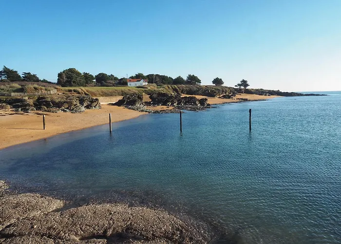 Rez De Jardin A 400m De La Pour 4