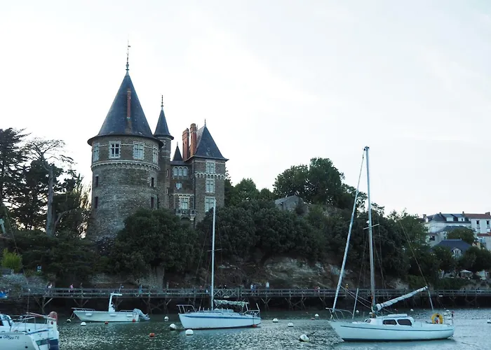 Appartement Rez De Jardin à 400m De La Pour 4