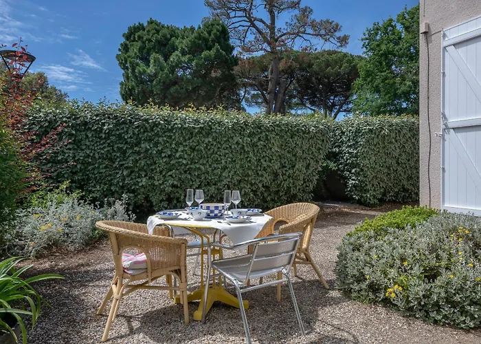 Rez De Jardin à 400m De La Pour 4 Appartement *